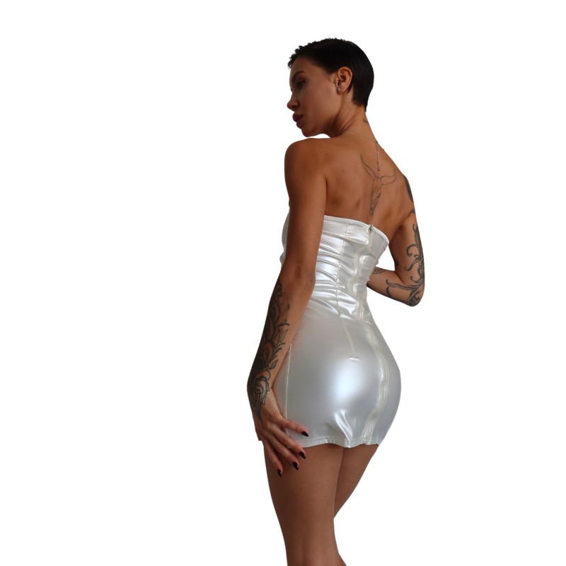 Мини-платье D&A, L, white, nylon-lycra открытые плечи с молнией на всю длину