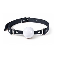 Кляп силиконовый Feral Feelings Silicon Ball Gag Black/White, черный ремень, белый шарик
